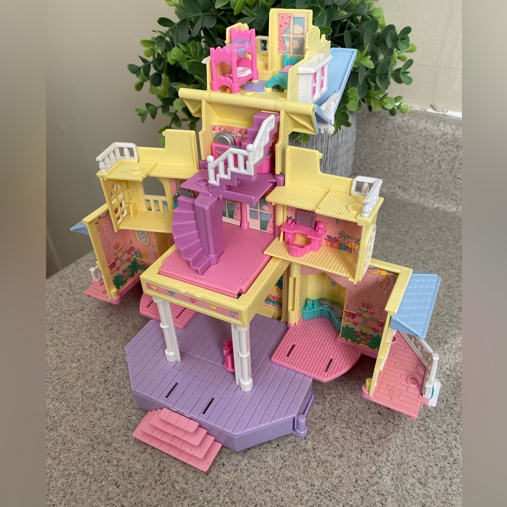 1995 Polly Pocket House